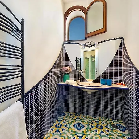 Top Luxury With Magnificent Views * Massa Lubrense