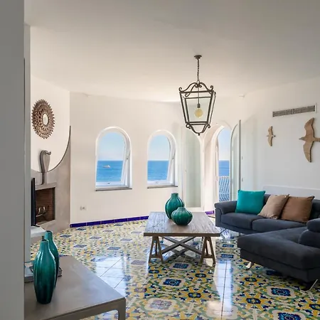 Top Luxury With Magnificent Views Massa Lubrense