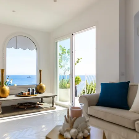 Top Luxury With Magnificent Views *