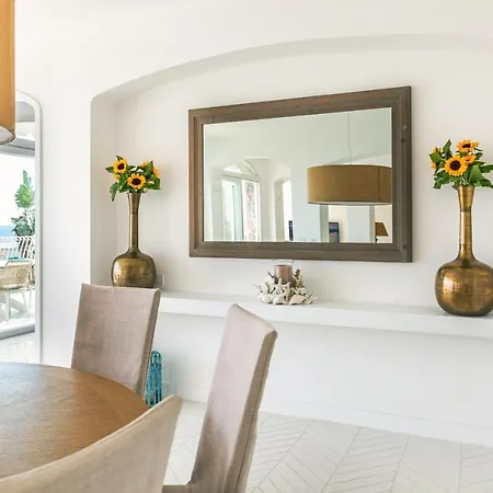 Top Luxury With Magnificent Views *
