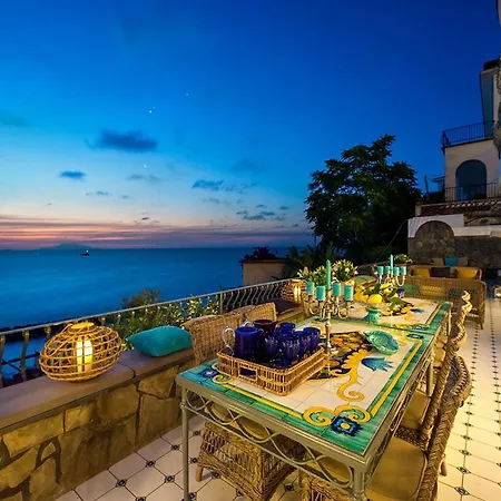 Top Luxury With Magnificent Views Ferienhaus Massa Lubrense