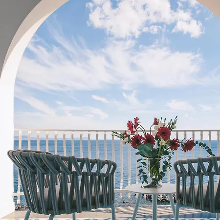 Top Luxury With Magnificent Views * Massa Lubrense