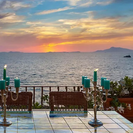 Top Luxury With Magnificent Views * Massa Lubrense