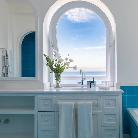 Top Luxury With Magnificent Views * Massa Lubrense